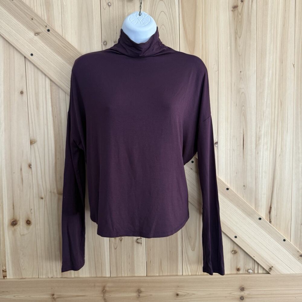 Aritzia Babaton Plum Seaton Mock Turtleneck Dolman Sleeve Relax Fit Top Sz S